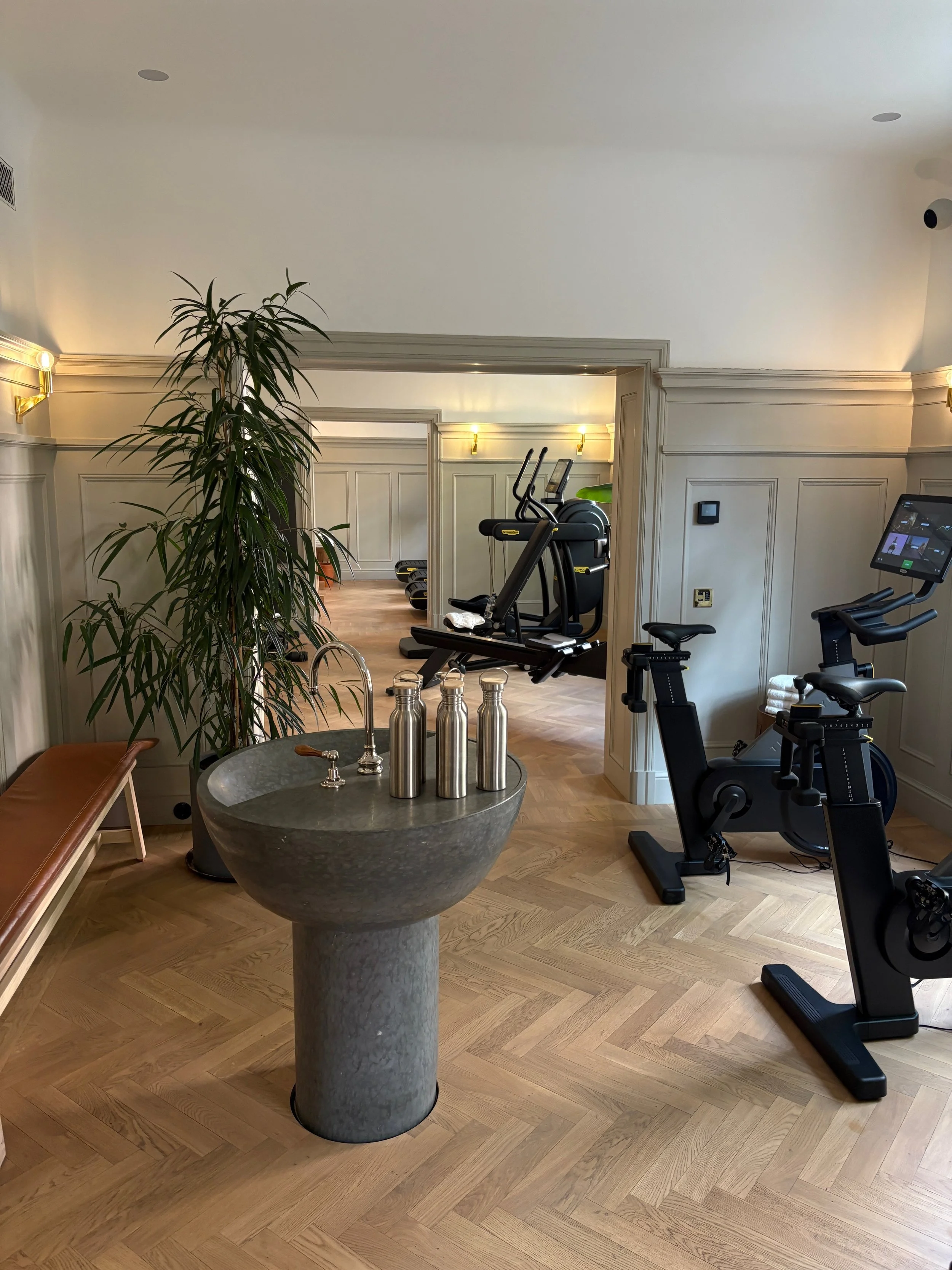 Note 02 - The Pilates Edit