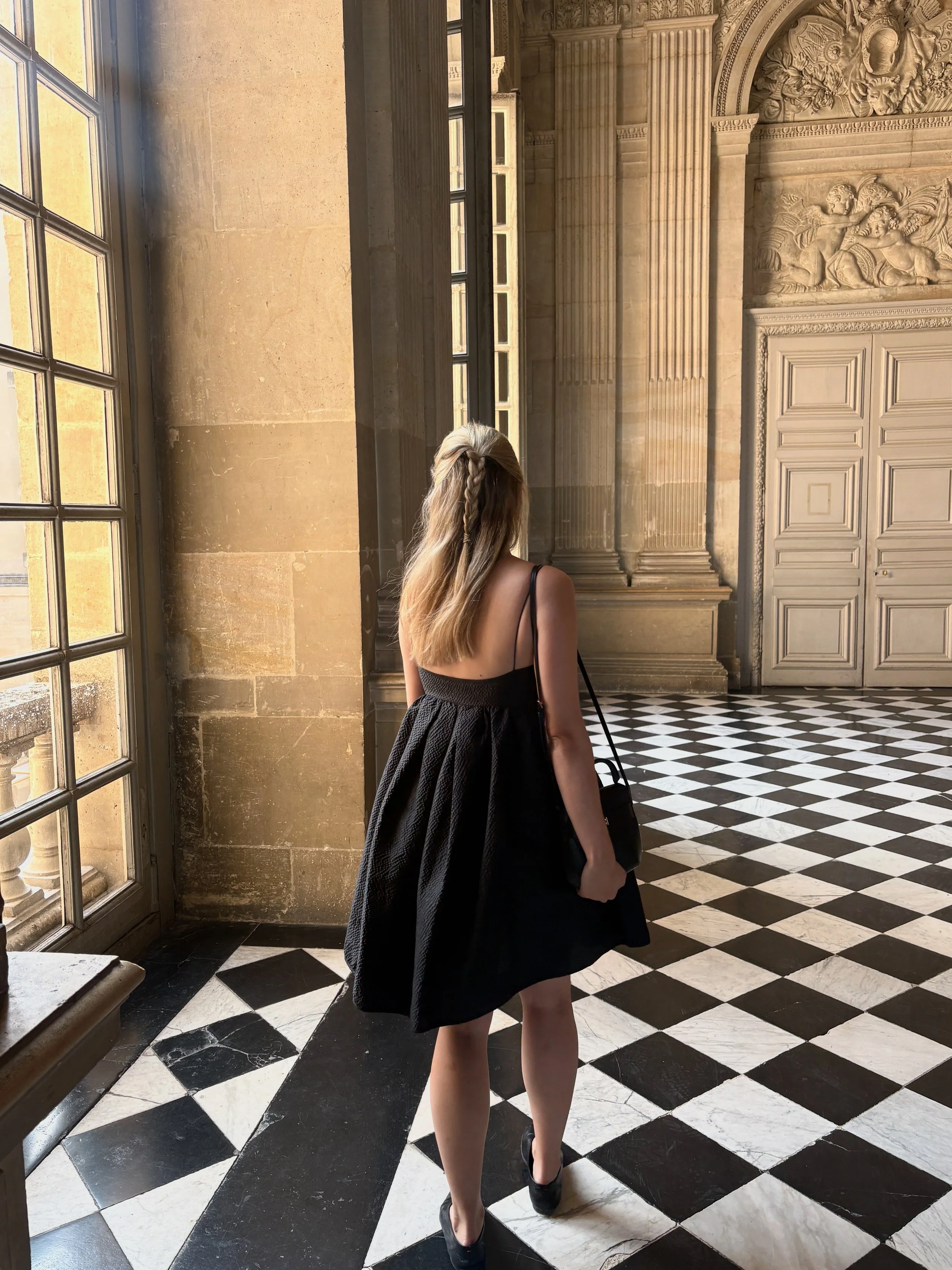 Note 45 - A Saturday in Versailles
