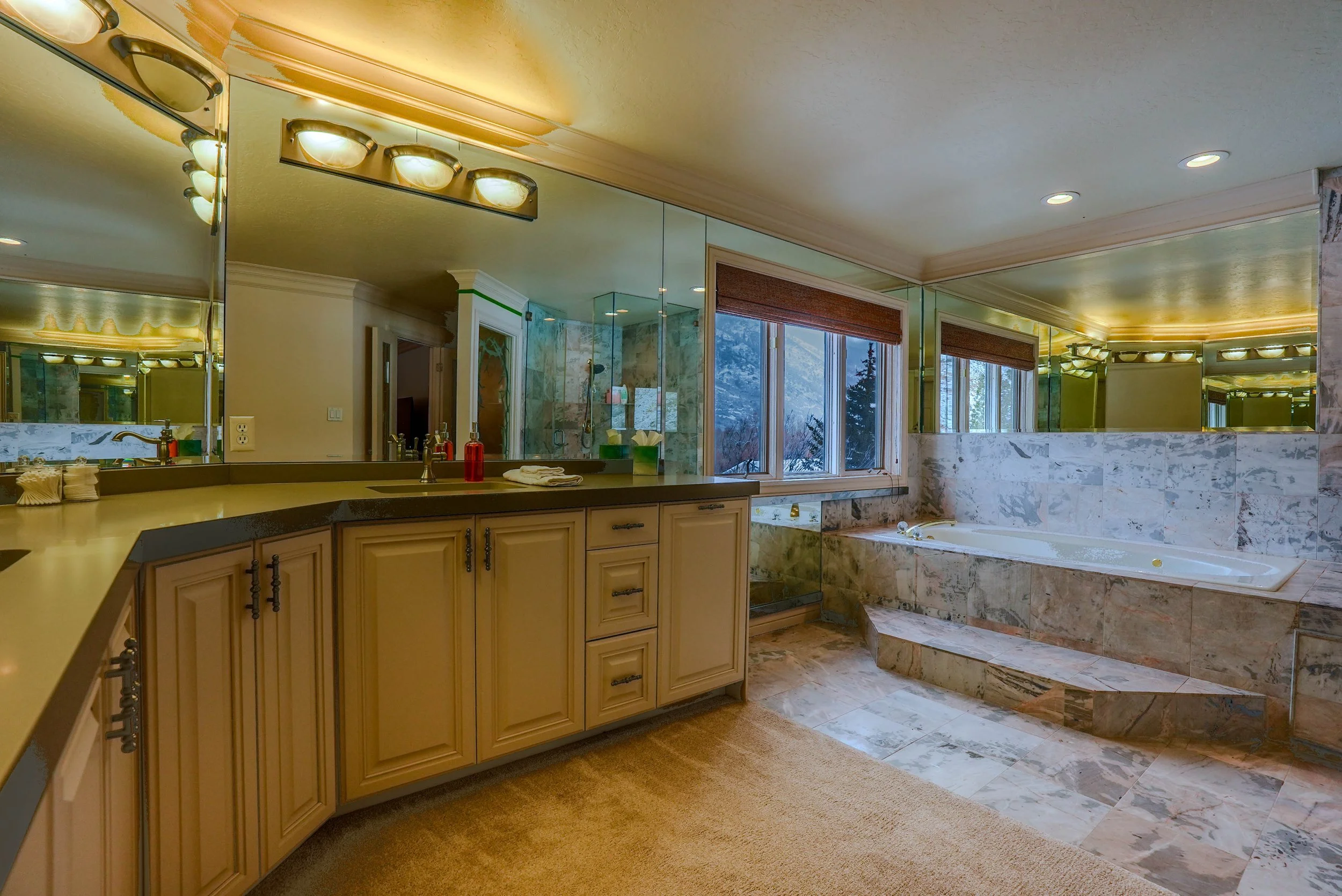 Primary Suite Bathroom 3.jpeg