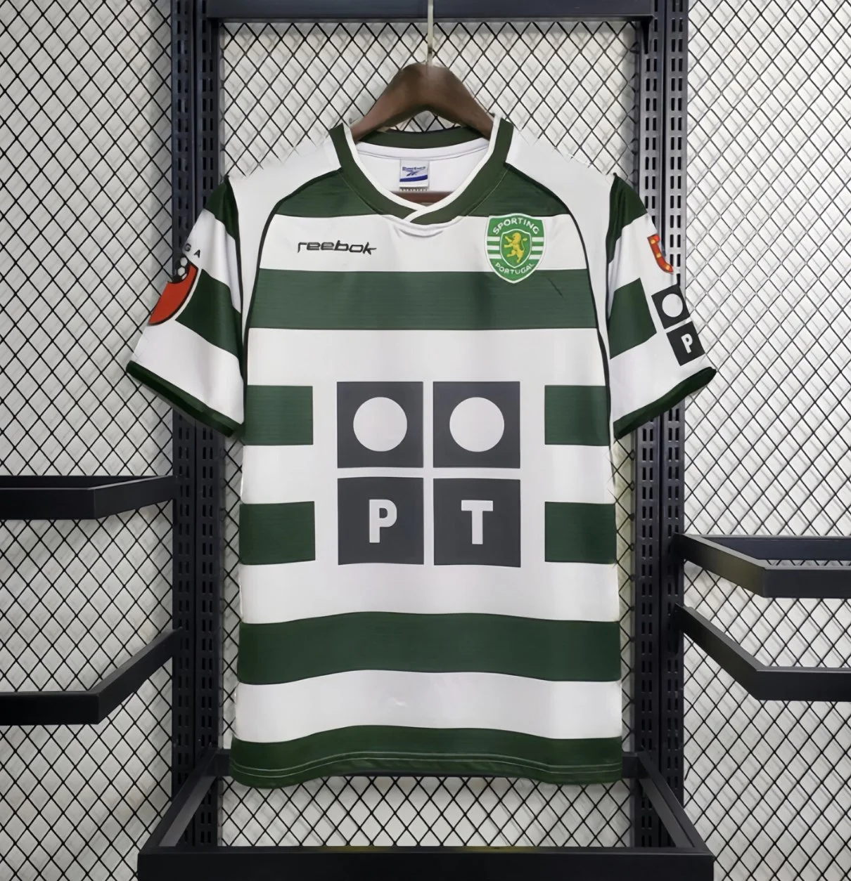 Sporting Lisbon 2001/02 Home Jersey