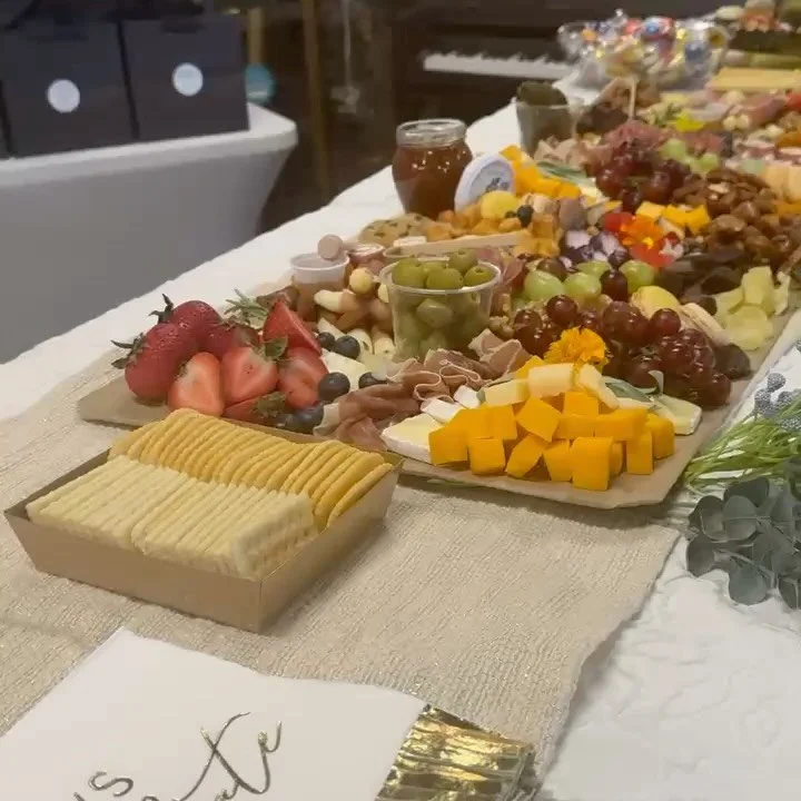 @norluxe.huntsville is at it again, this time hosting a fun and beautiful client appreciation event over at Embrace Candles in Lowe Mill! I was honored to help them elevate this evening of celebration with some charcuterie delights! Thank you @nkoco7