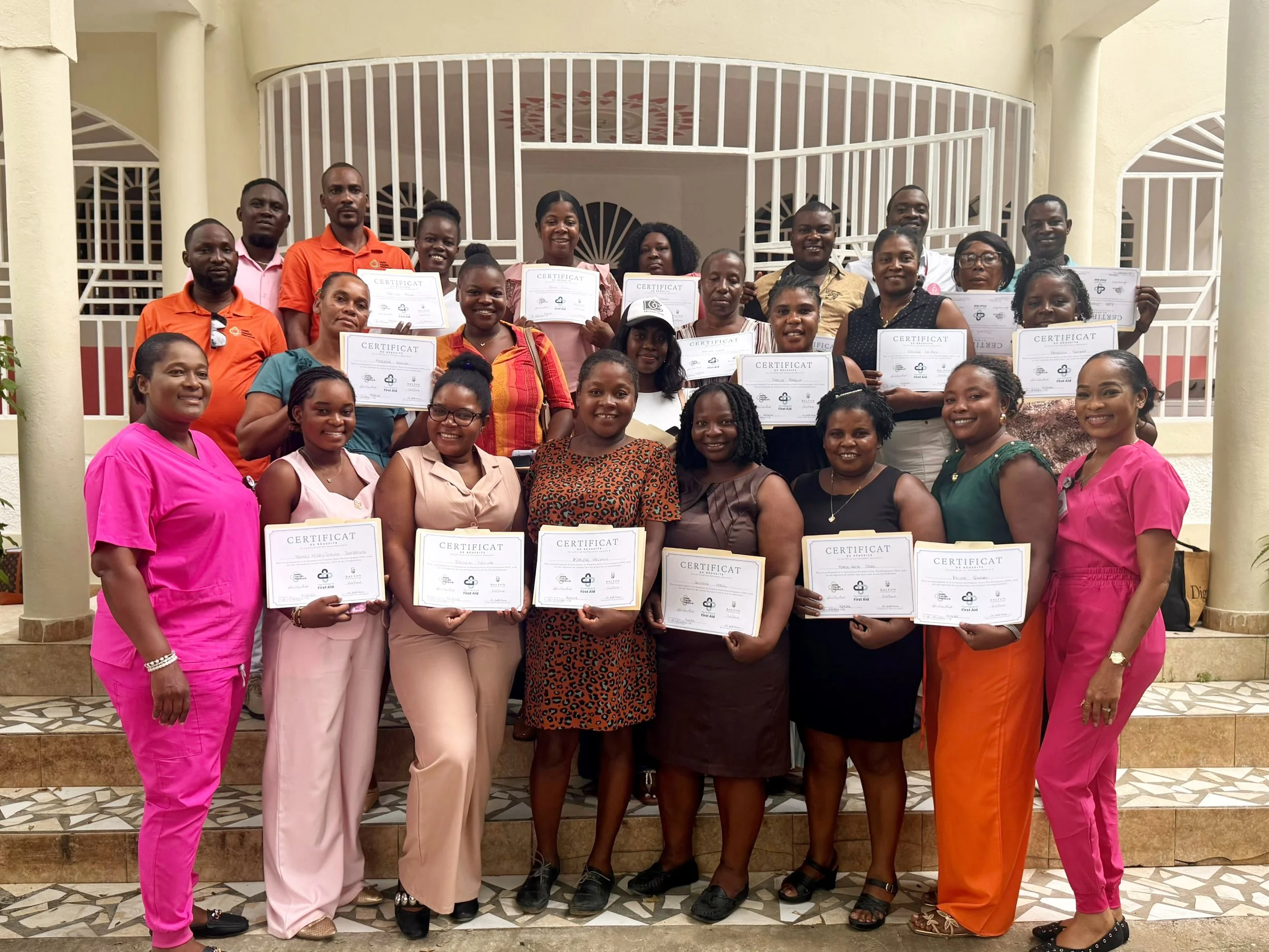 As increasing numbers of people displaced by gang violence arrive in Hinche, the need for care and support continues to expand.

Thanks to the generous support of the @thedaltonfoundation, 20 members of our Midwives for Haiti team, including both mid
