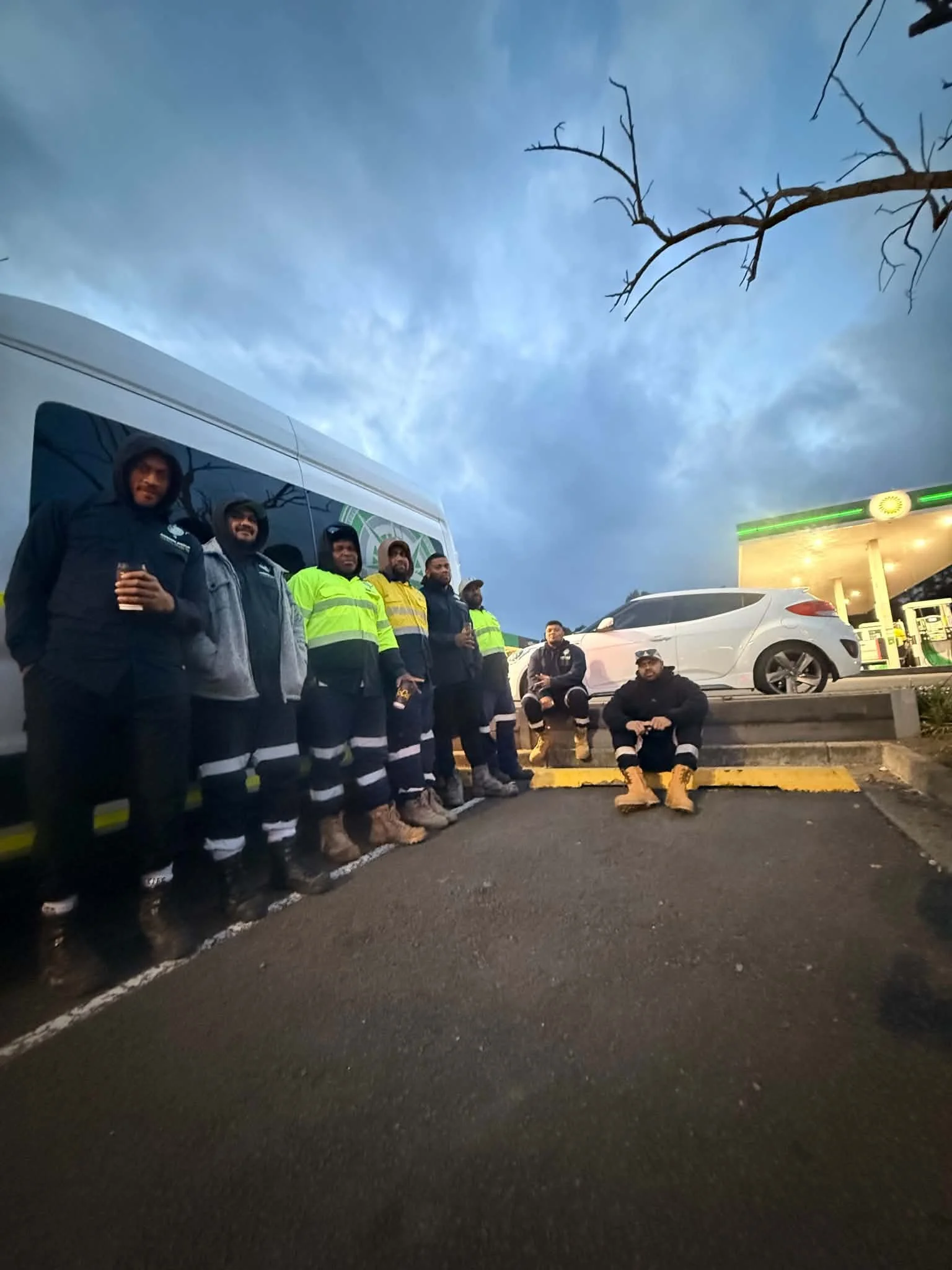 Precise Group Relines employee on site