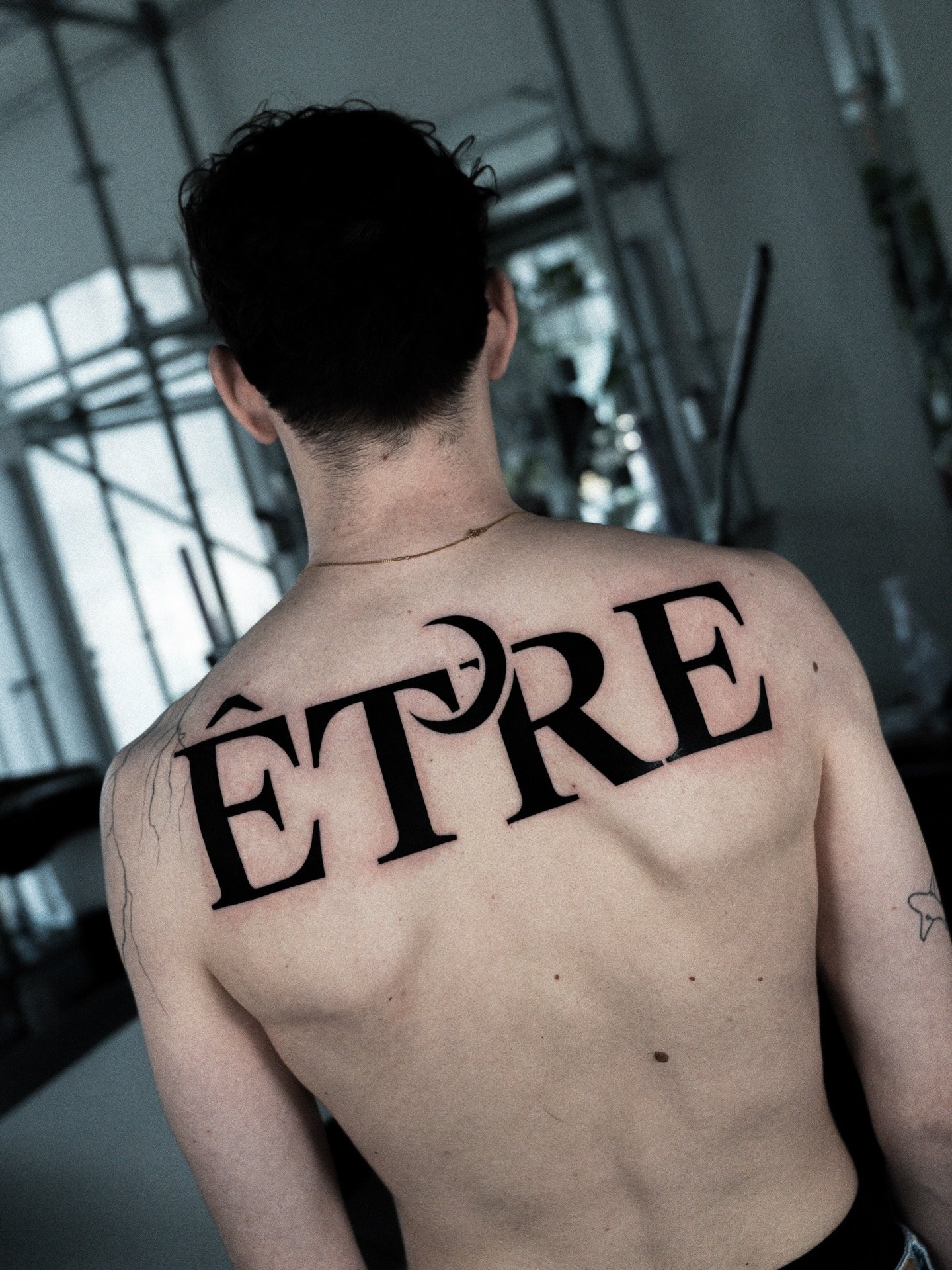 Typografie Tattoo f&uuml;r Diego &ndash; 
klassisch, elegant, laut und doch leise! ✨ 

Danke Diego!

#tattoo #typetattoo #stgallen #switzerland #lettering