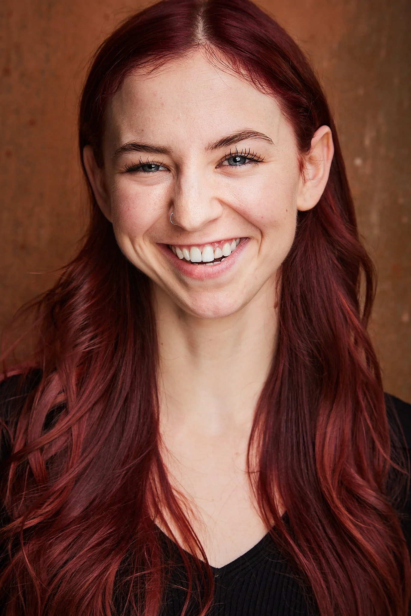 Anna_Headhshots_2025112513806.jpg
