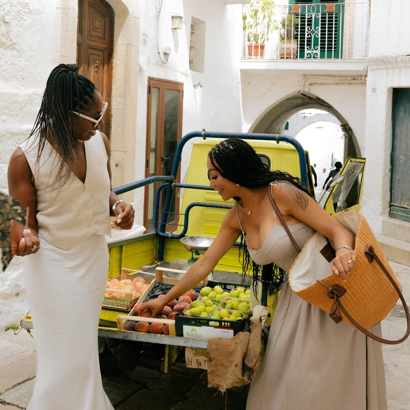 🌸 Our girls in Ostuni 🥂✨ This is just a glimpse of our Sorella Retreat in Puglia, Italy. April 2026. Link in bio to join us!