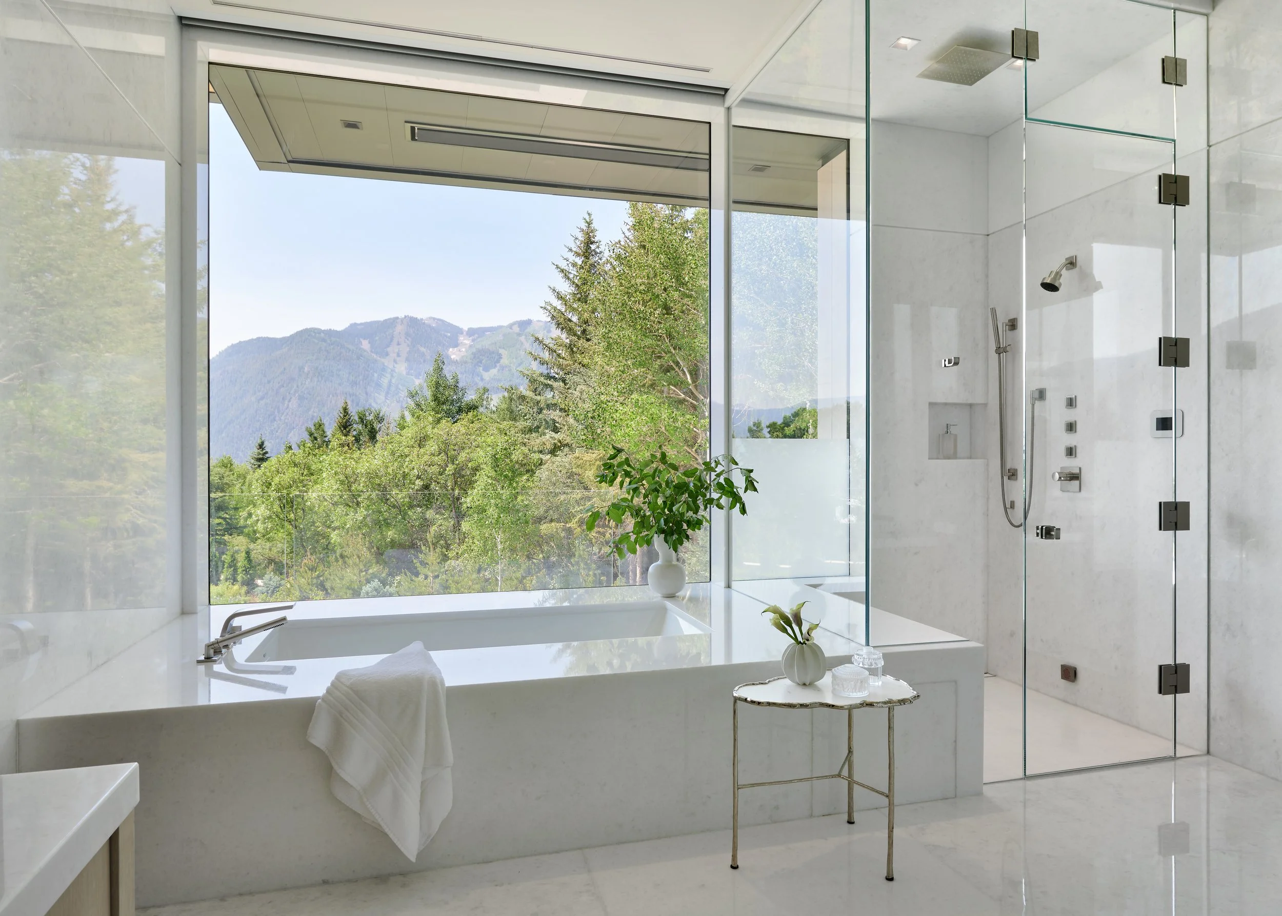 Casa Cresta Her Master Bath.jpg