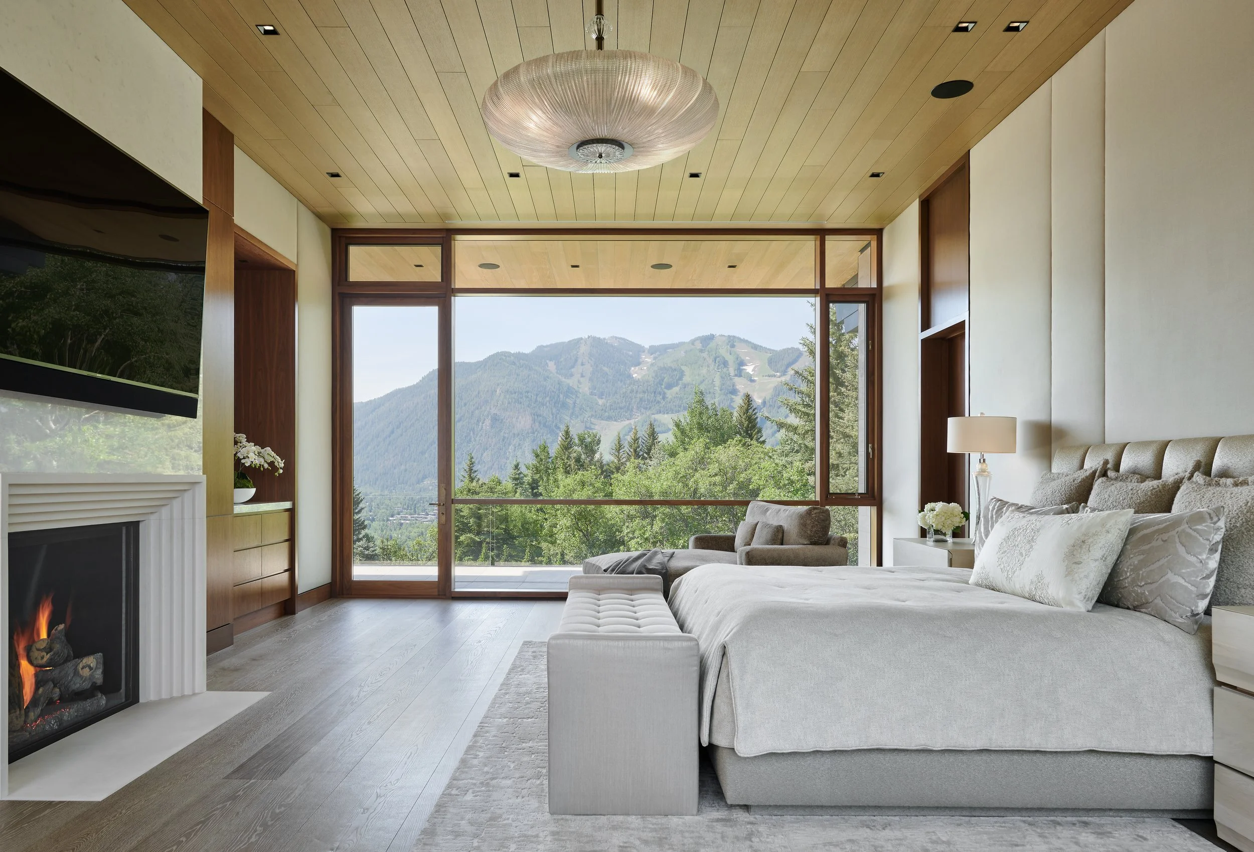 Casa Cresta Master Bedroom.jpg