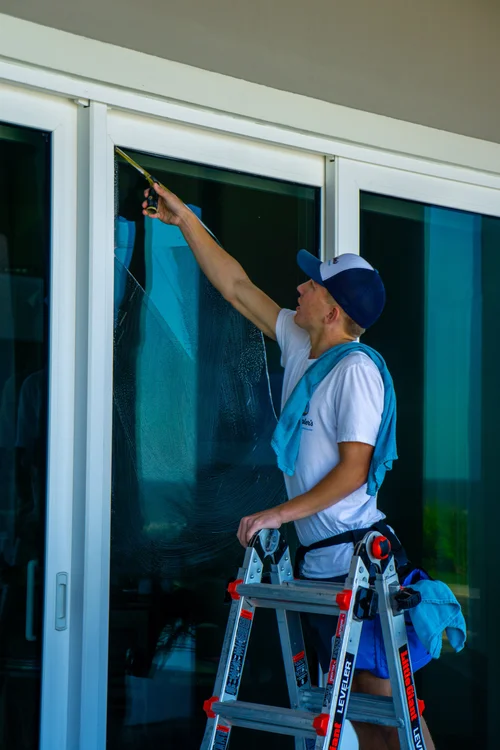 Exterior Window Cleaning