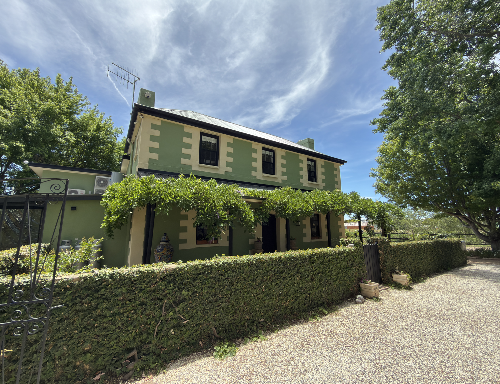 Bathurst River House built in 1834