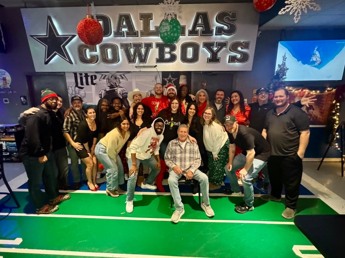 Merry Christmas from the Rix family! 💙