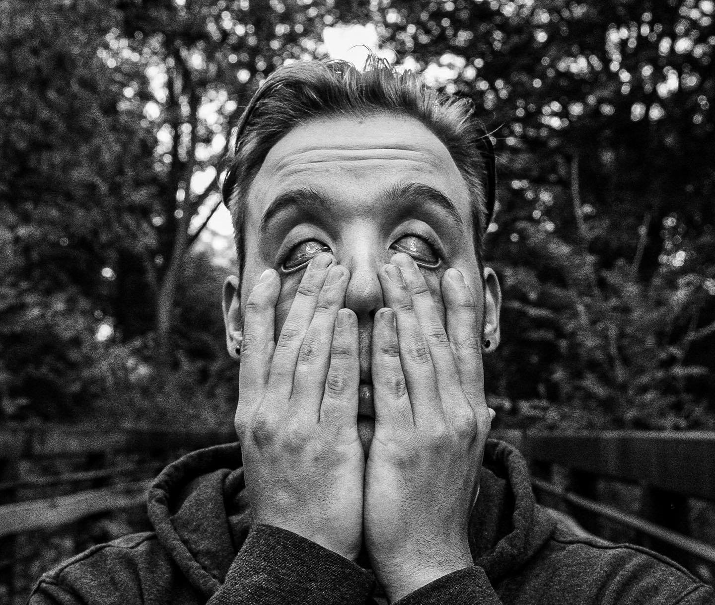 realize, real eyes, real lies📸 😂
.
.
.
.
.
.
.
#photographer #photooftheday #lightroompresets #canoneosrebelt6  #portraitphotography #hypebeast #discoverportrait #chicagophotographer