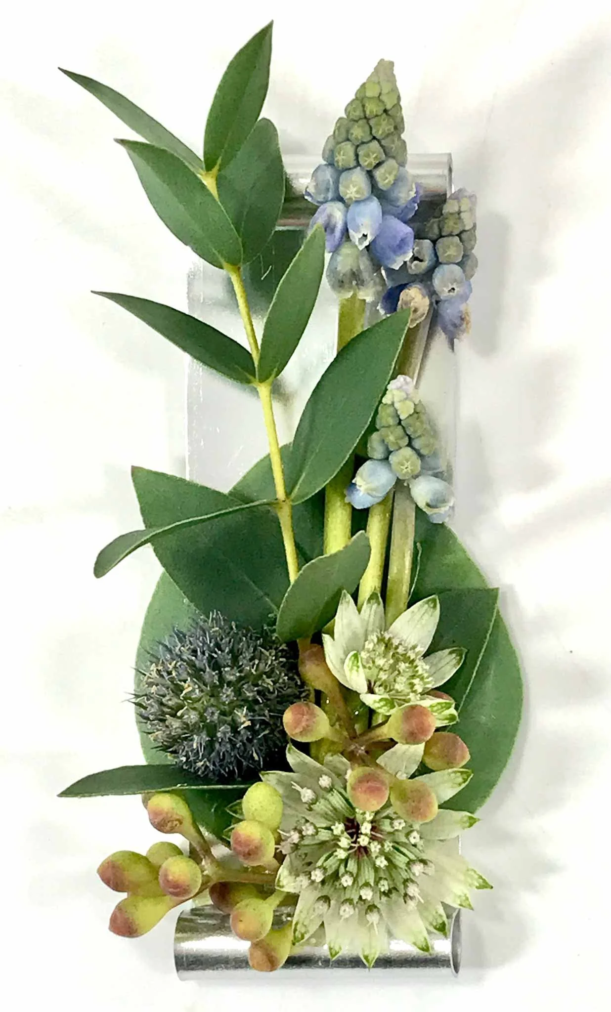 HAHiland- Spring Boutonniere-1.jpg