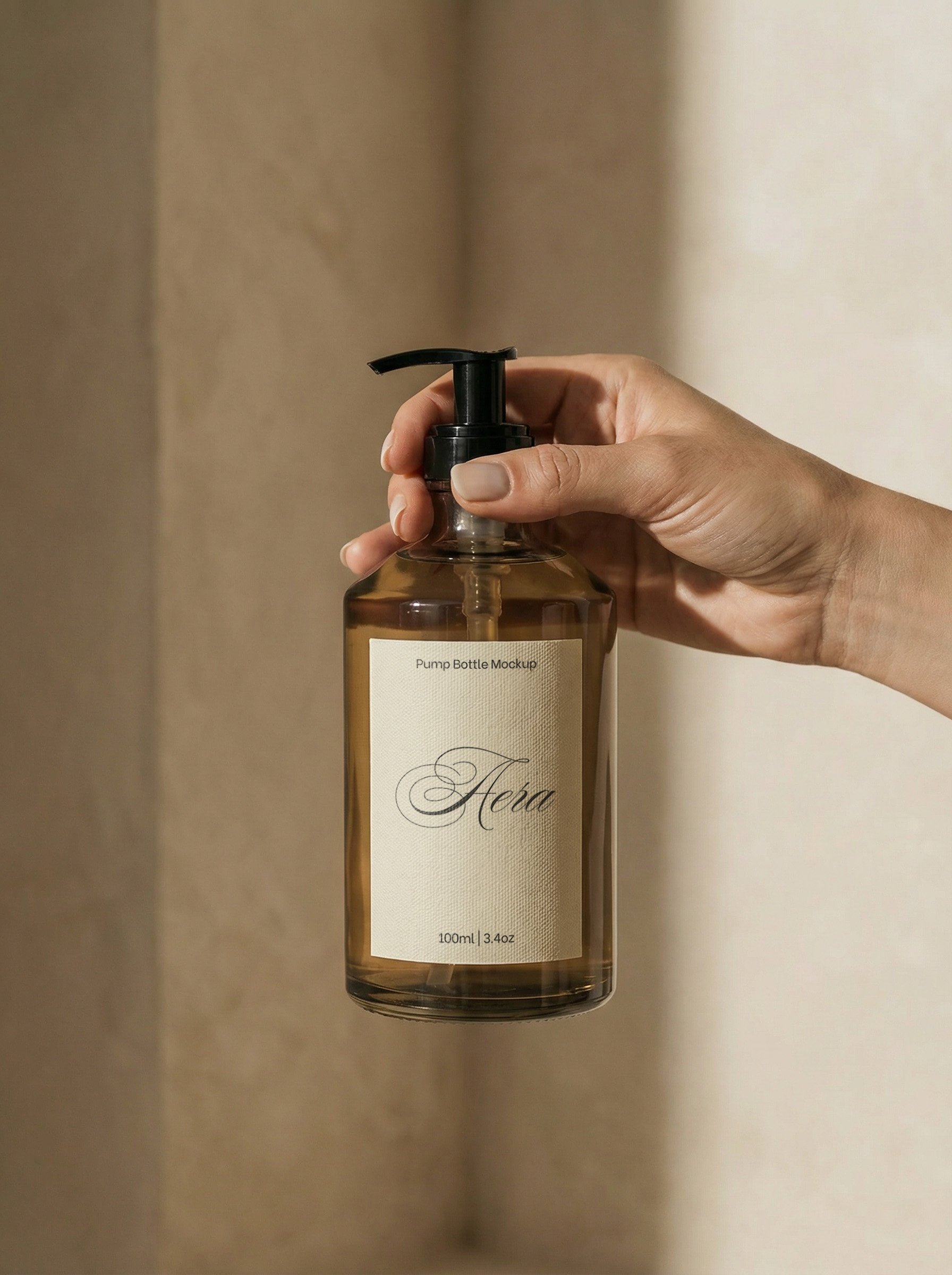 Aera | Handheld Mockup