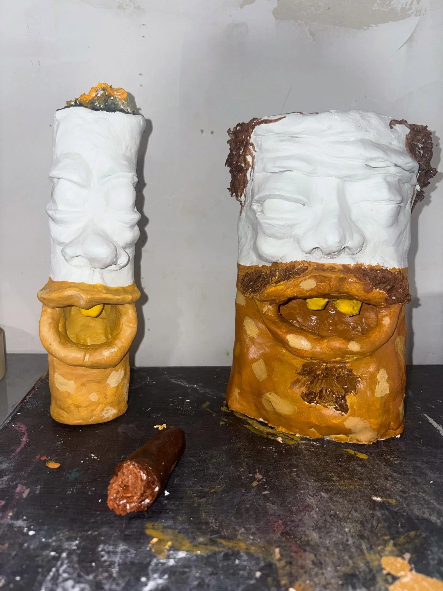 Papa ciggy and son son ciggy 🚬 🧑&zwj;🧒