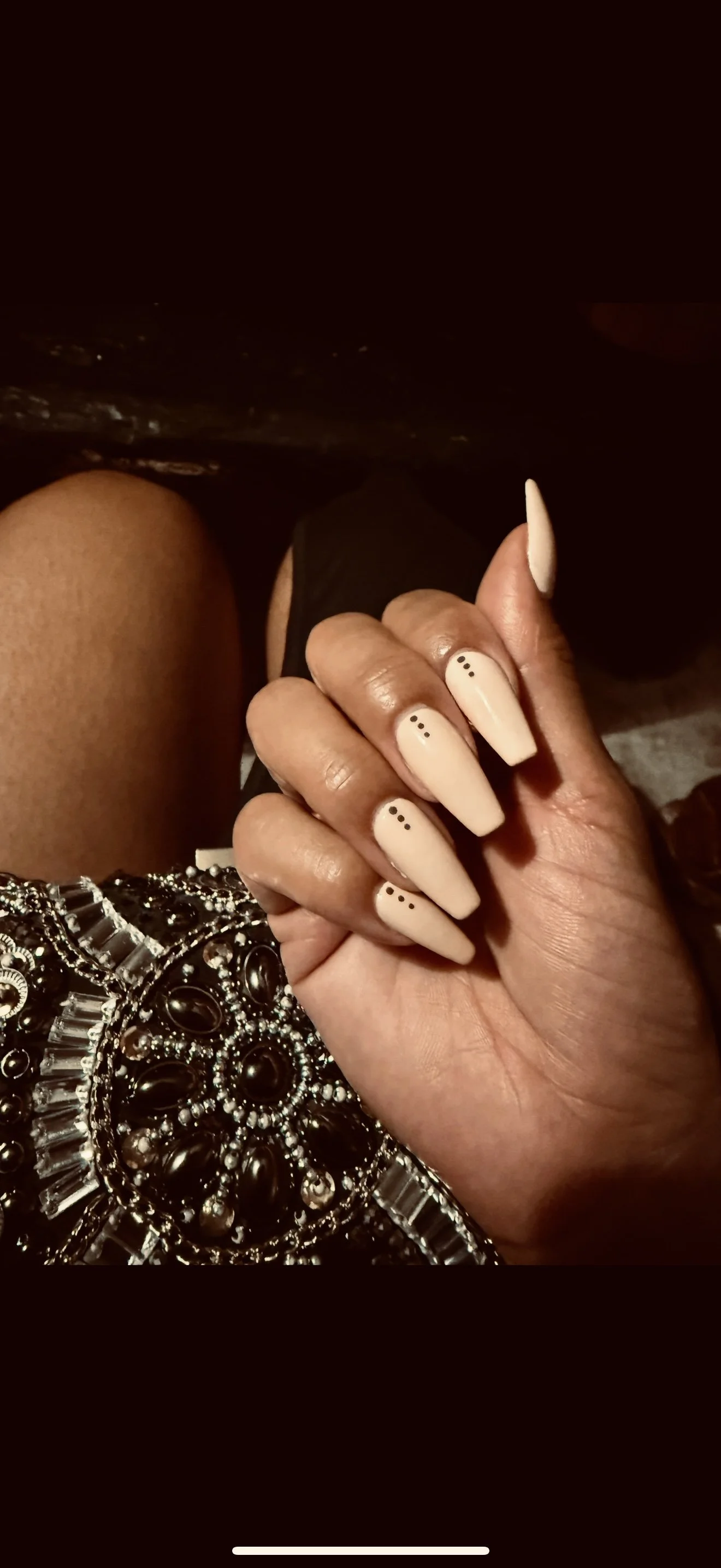 Aprés with Minimalist Design 