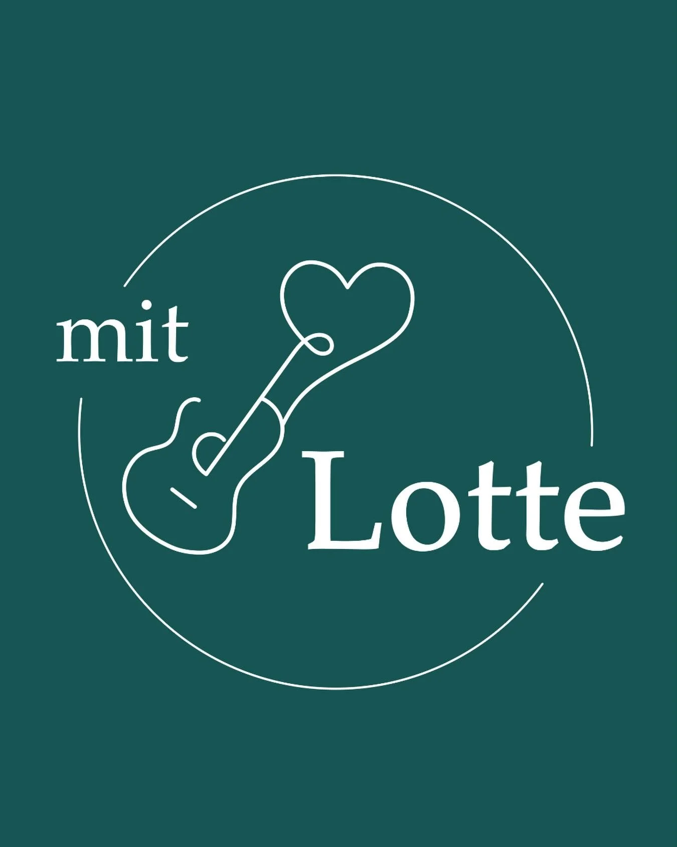 Heute stelle ich hier alles &bdquo;auf neu&ldquo;.
Seit 2020 darf ich Brautpaare als Hochzeitsmusikerin begleiten, vor zwei Jahren kamen Traureden dazu. Mit der Kombination aus Worten &amp; Musik gestalte ich freie Trauungen von Anfang bis Ende als G