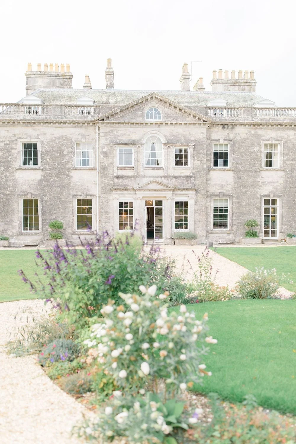 How to Choose the Perfect Wedding Venue