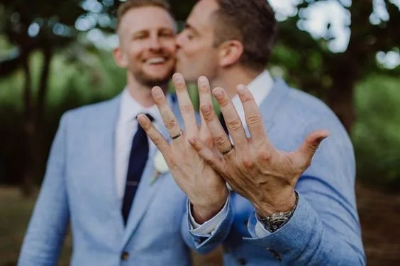 Navigating Wedding Planning Stress: Tips for a Smooth Journey