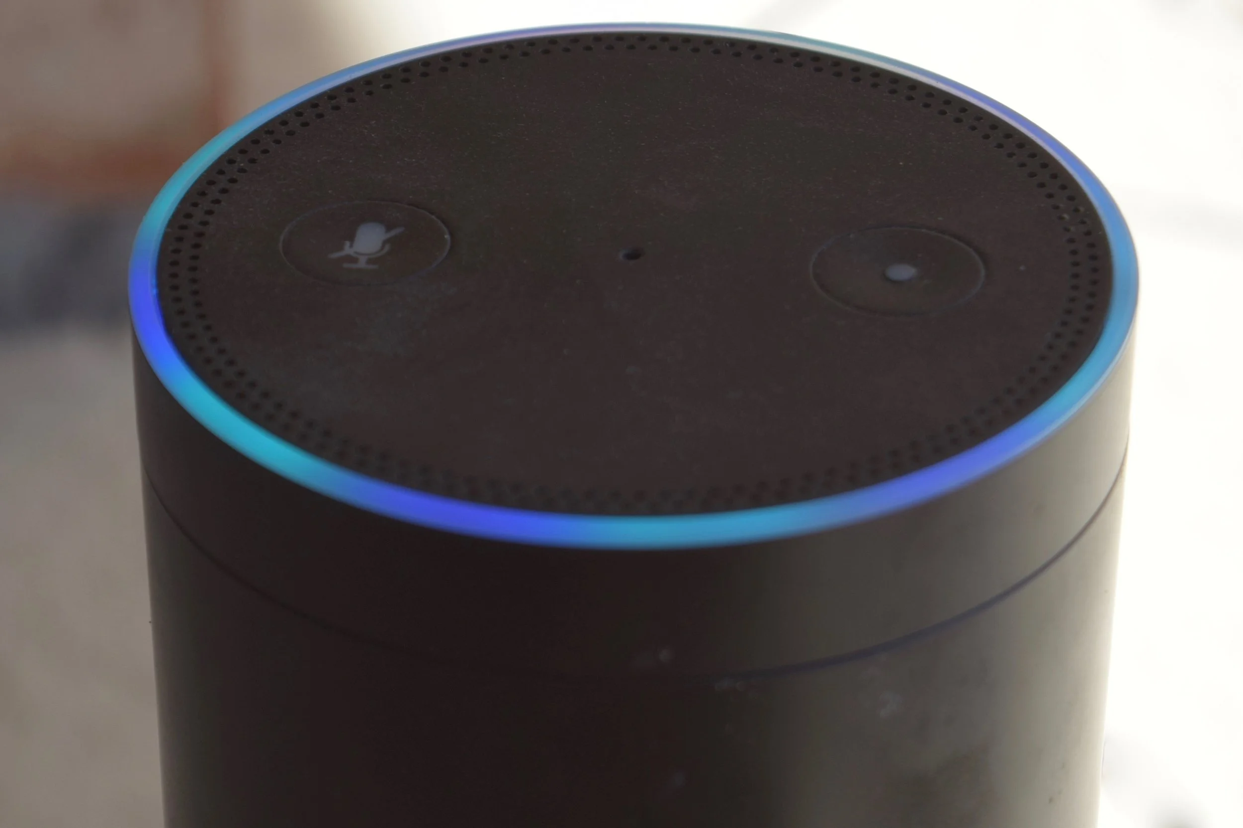 Should You Be Polite to AI?