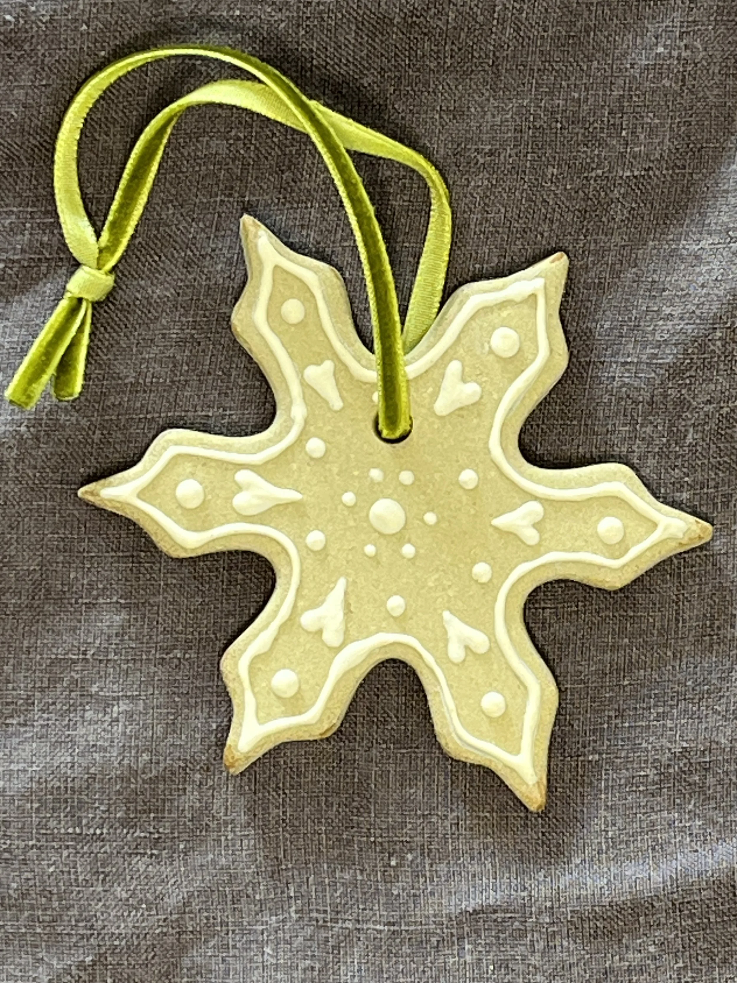 Christmas Tree Decoration front