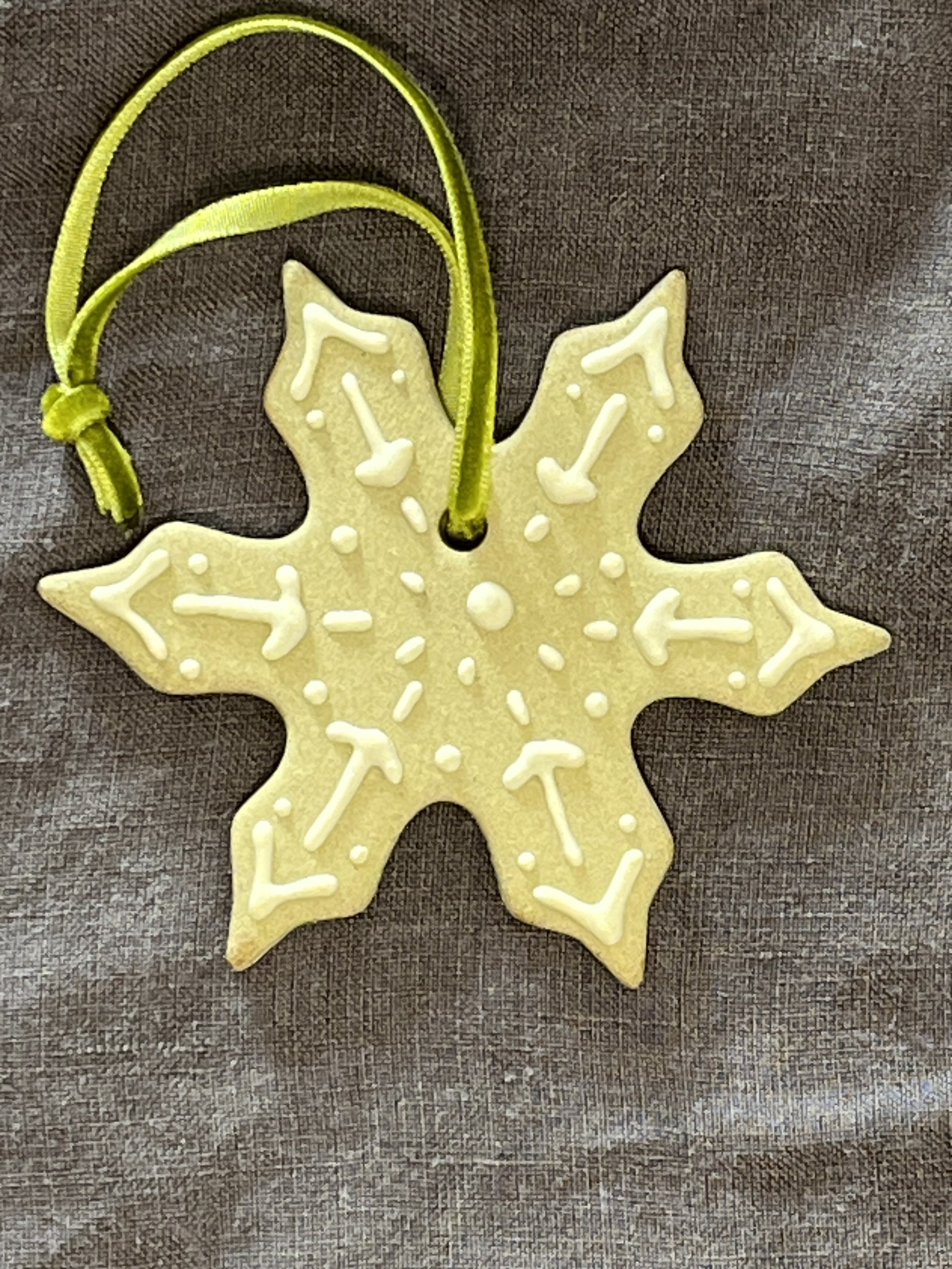 Christmas Tree Decoration front