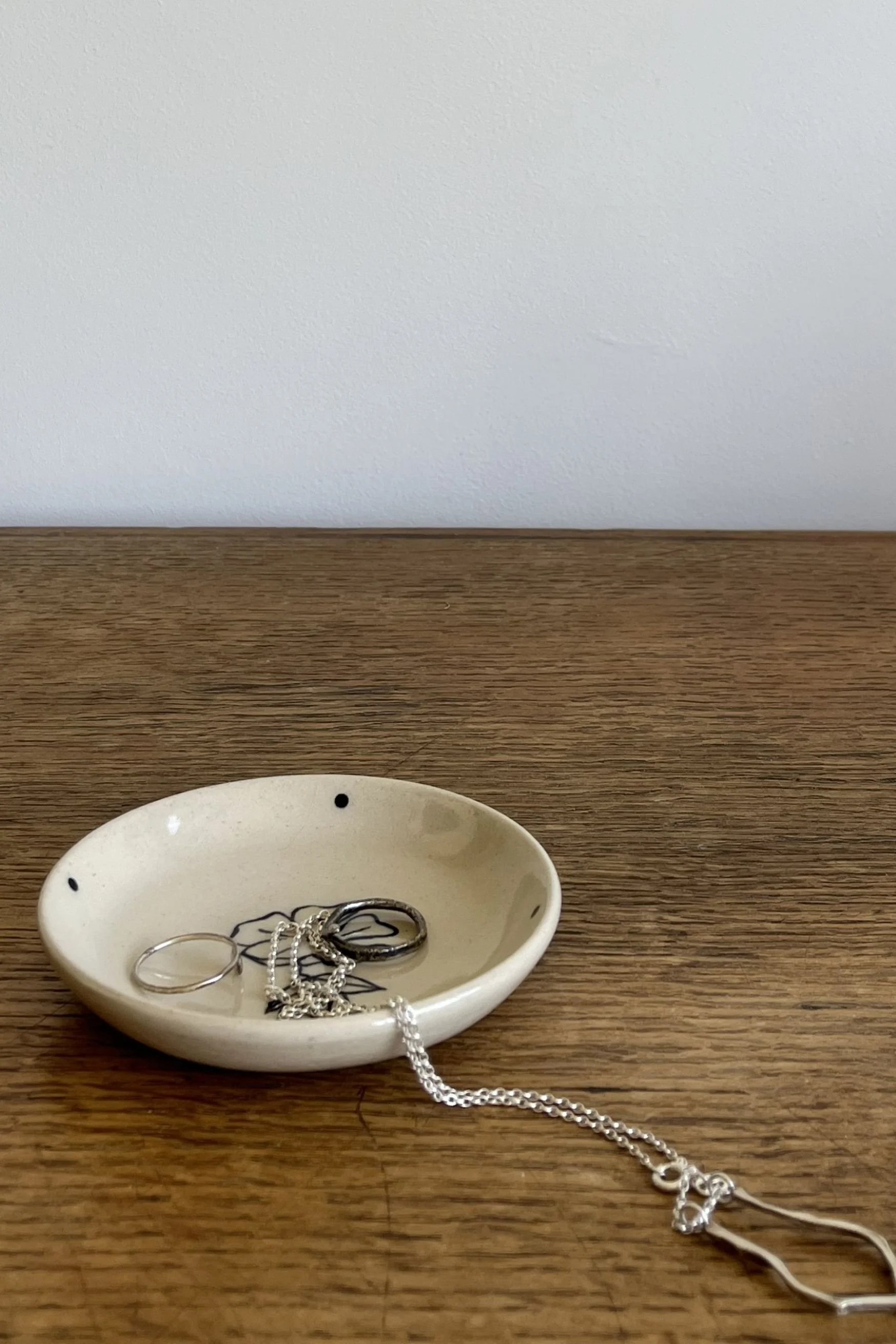Handmade Stoneware Trinket Dish with jewellery.