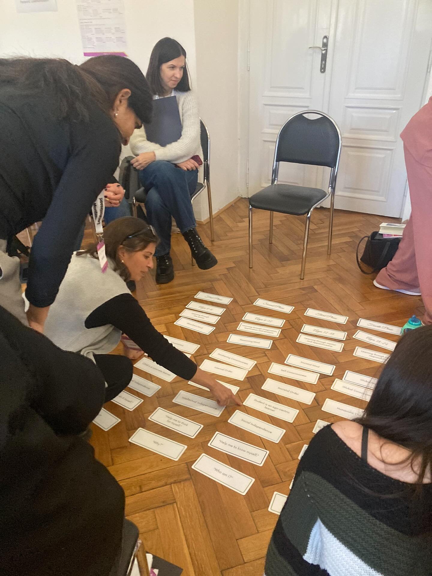 @montessoriinstituteprague