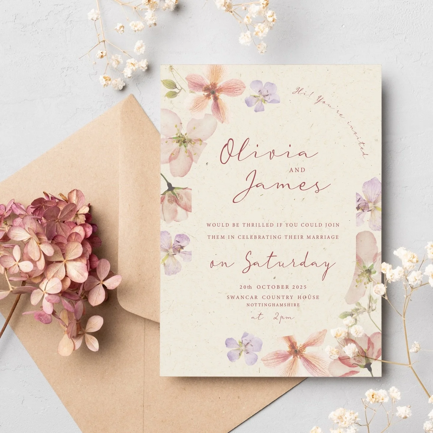 Let&rsquo;s talk sustainability 🌱

Did you know that your wedding stationery can be printed on seed paper? This handmade paper is eco-friendly, 100% recycled, fully biodegradable and contains embedded mixed wildflower seeds, allowing you to give bac