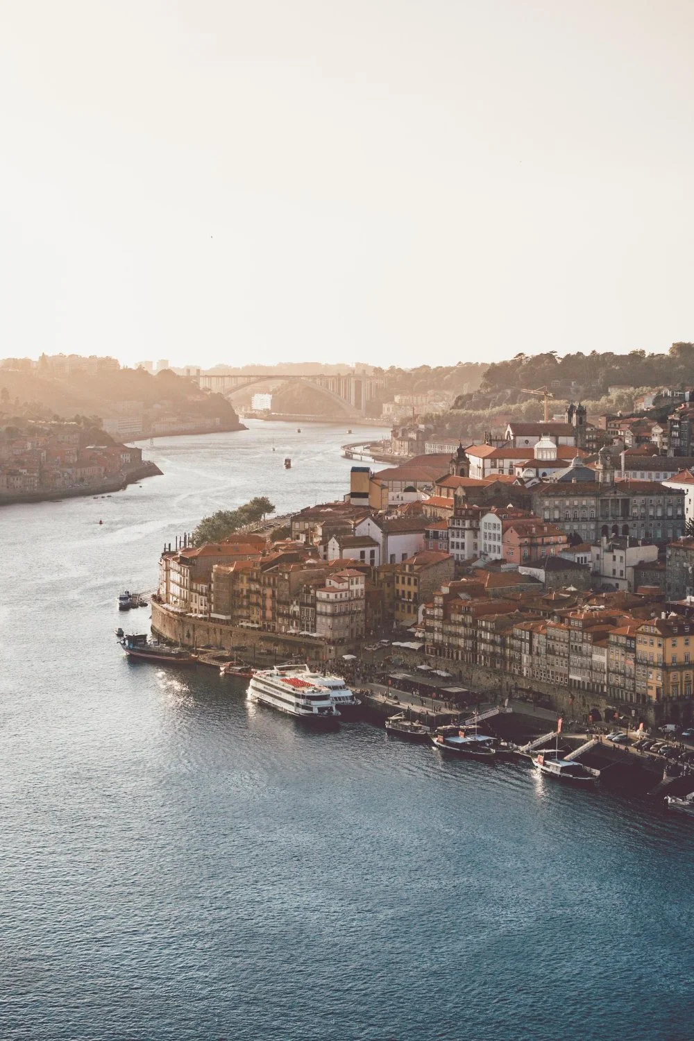 Formação em aviação no Porto com curso ATPL A para pilotos comerciais e curso TMA para técnicos de manutenção de aeronaves