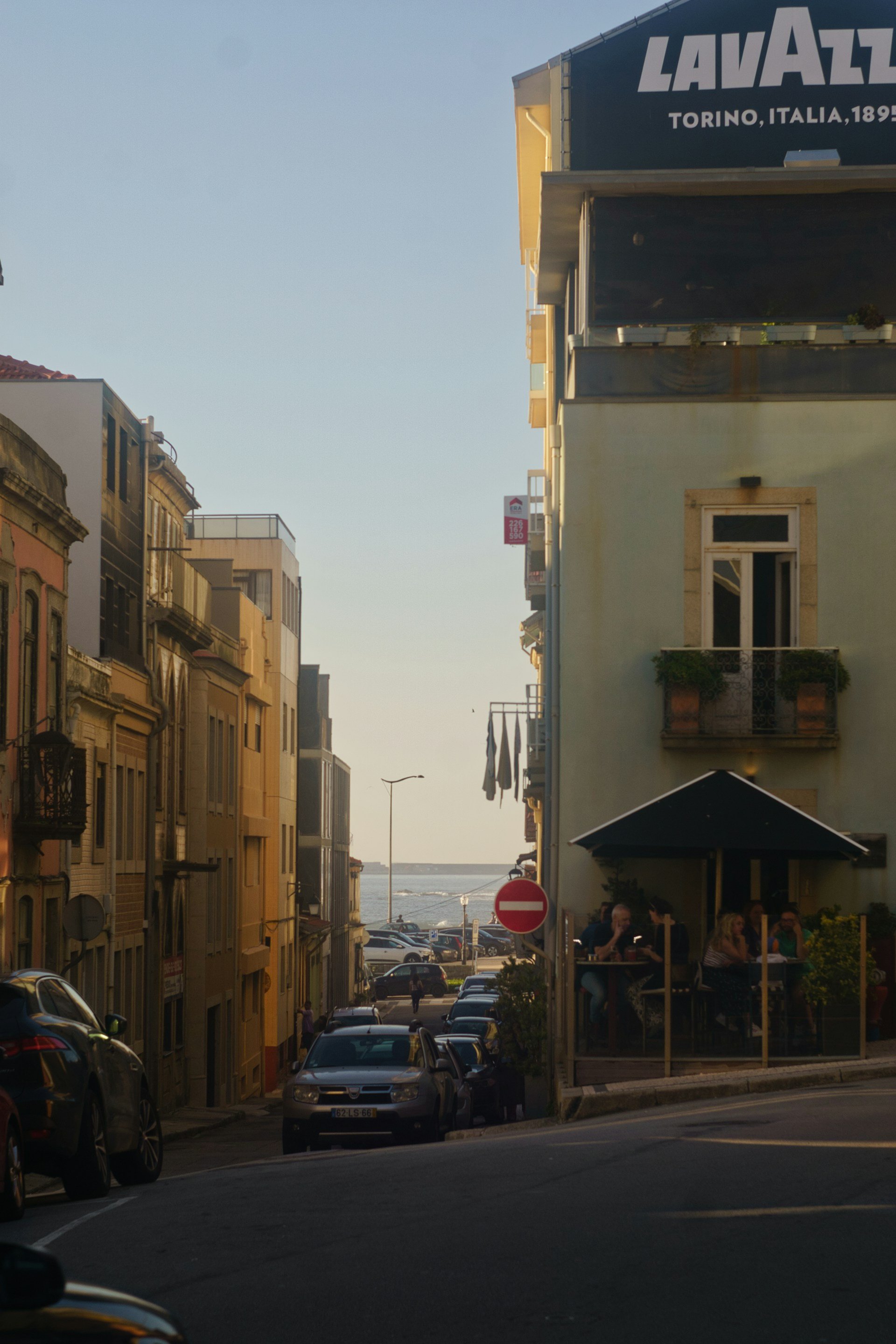 Centro de formação aeronáutica no Porto com cursos ATPL A e TMA para carreira na aviação civil