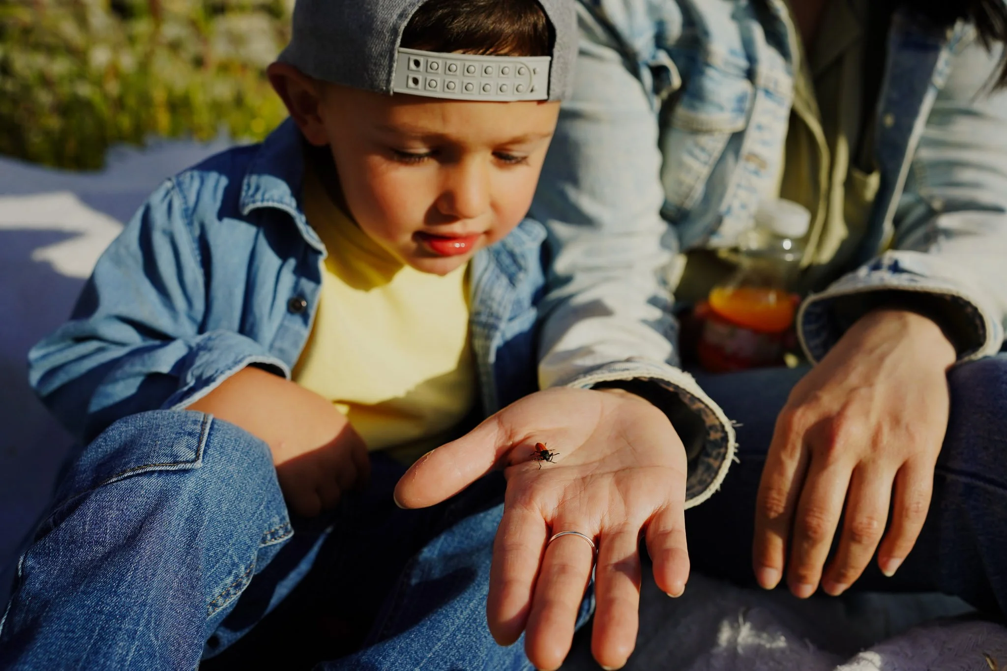 Fotografía de Maternidad. Reportaje de embarazo Jaén. Fotografa/Fotografo en La Zubia, Granada, Zafra, Badajoz, Extremadura. Fotógrafa en Jaén, Fotógrafa de embarazo y maternidad Jaén, Fotógrafo/a Cazorla. Sesión de fotografía en familia. 