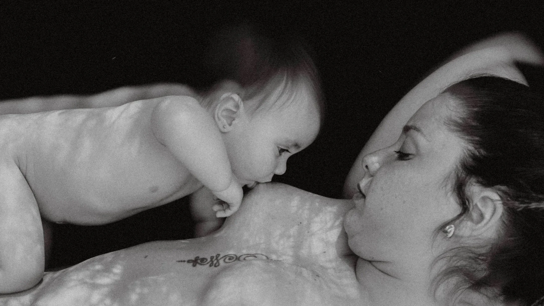 Maternidad- Gloria & M.Carmen-Burguillos-Mayo2025-Martaflower-248.jpg