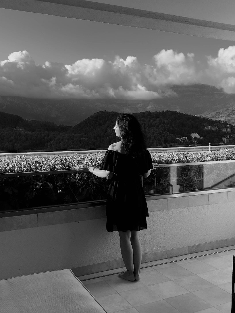 Knapp 2.000 Euro f&uuml;r zwei N&auml;chte bezahlt. Wenige Tage zuvor ein Mentoring f&uuml;r 15.000 gebucht. Mein System fuhr Achterbahn. Ich, in einem Raum wie diesen? Und dann noch in einem Hotel wie diesen? Ein Raum der Extraklasse. Ein Ort der Ex