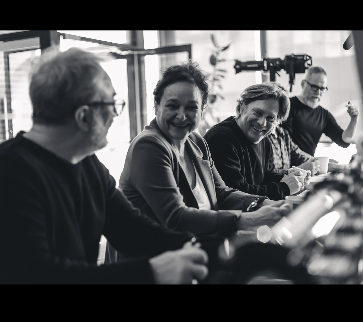 Daniel Parent réalise une publicité pour les Éternels Pigistes avec Christian Bégin Marie Charlebois et Pier Paquette