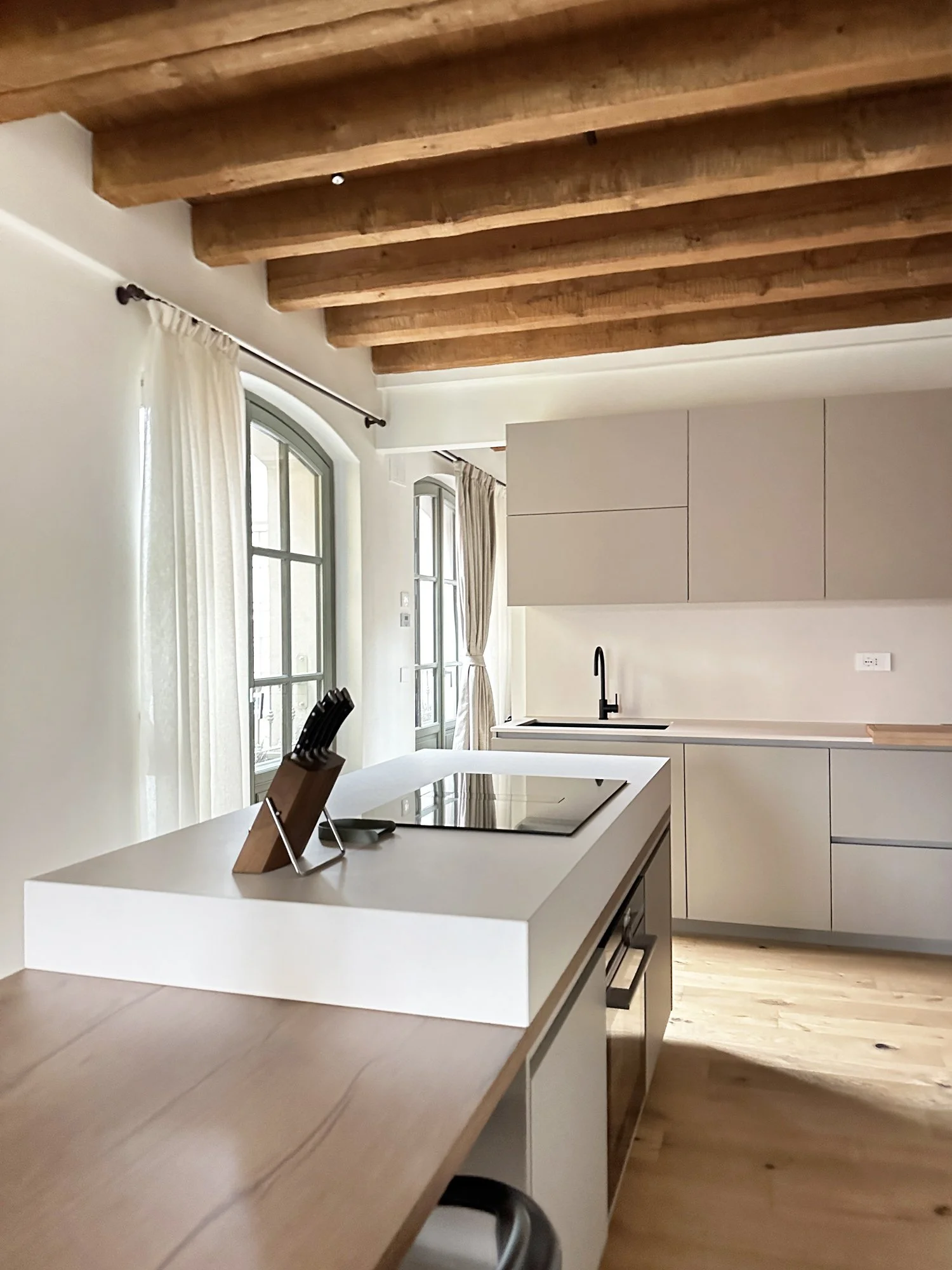 locatelli-pepato-architetto-studio-architettura-interior-design-ristrutturazione-milano-appartamento-attico-centro-storico_5520.jpg