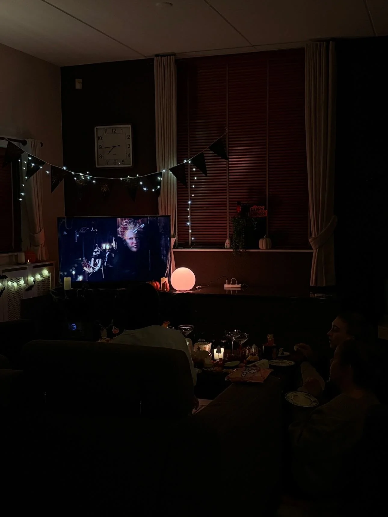 me 🤝 loving the month october