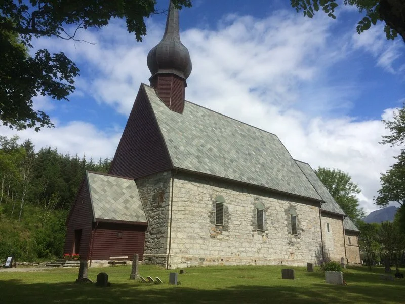 Kirke-komprimert.jpg