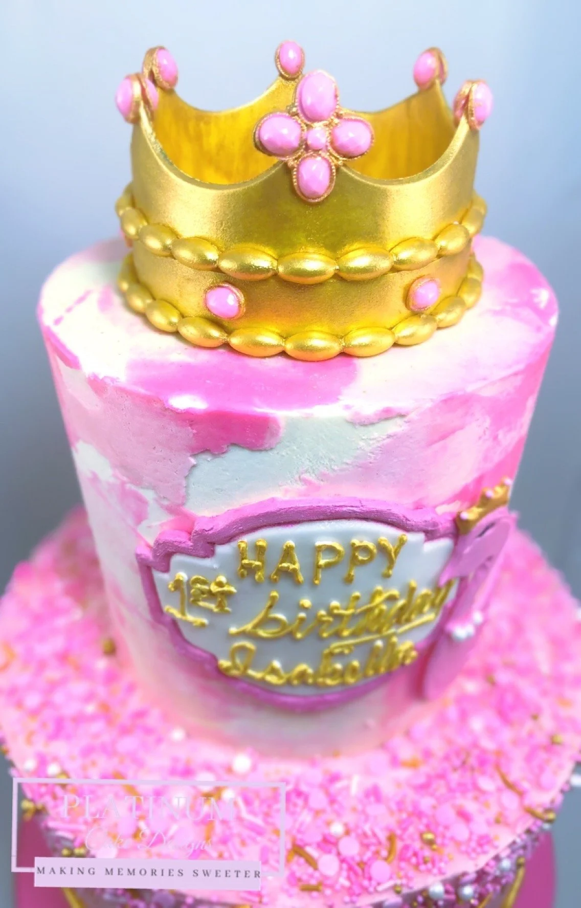Swan Soirée 1st Birthday cake crown closeup.jpg