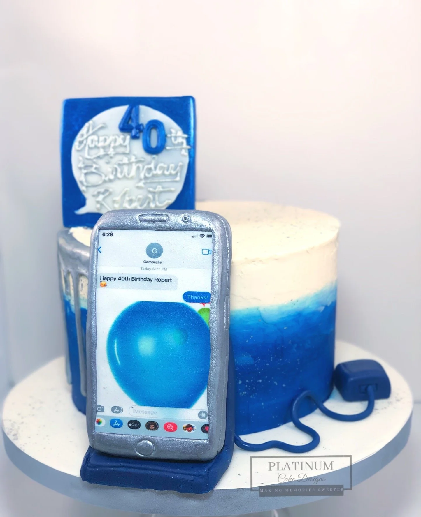 Apple Lover IPhone 40th Birthday Cake Front.JPG