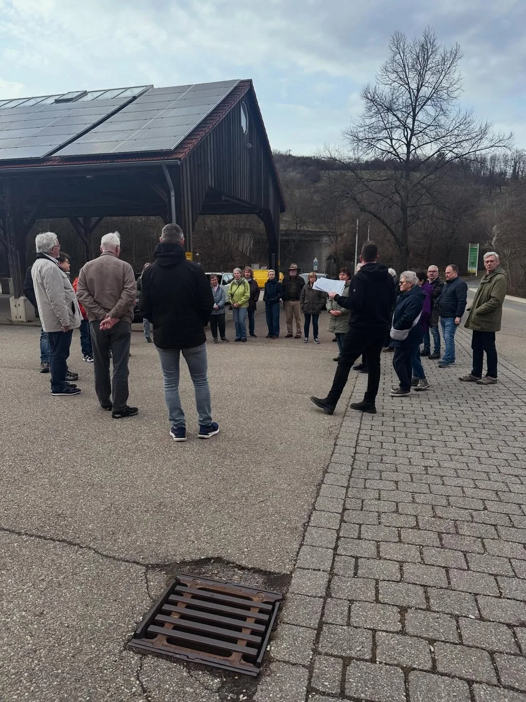 🚶_♂️ Gemeinsam unterwegs durch unsere Kernstadt 🚶_♀️Der gestrige Stadtrundgang durch die Kerns (4).jpg