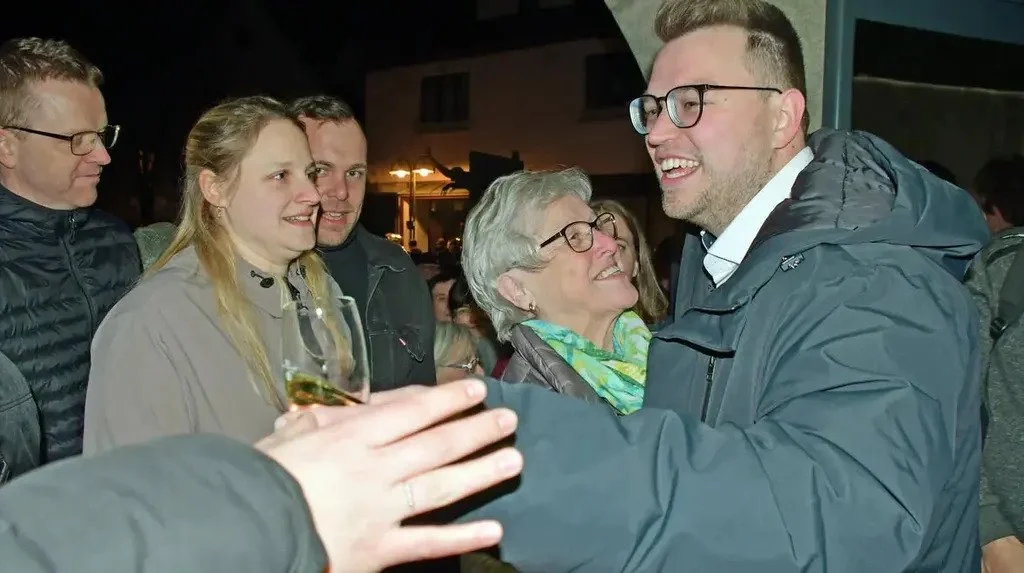 “Deutlicher Wahlsieg für Mayer”