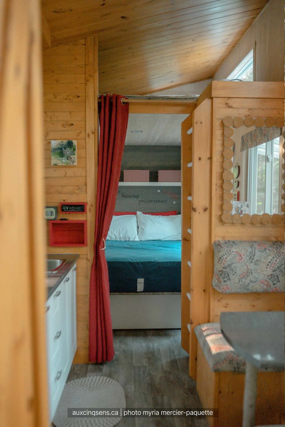 interieur-de-la-mini-maison-yahndawa-aspect23.jpg