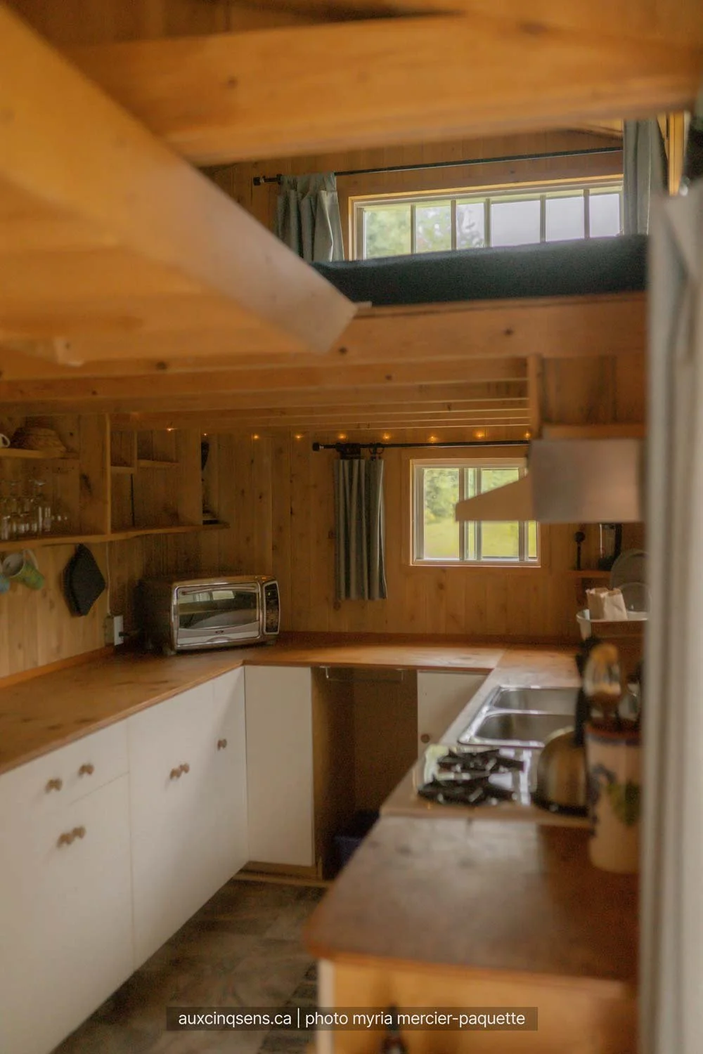 interieur-de-la-mini-maison-ehta-aspect23.jpg