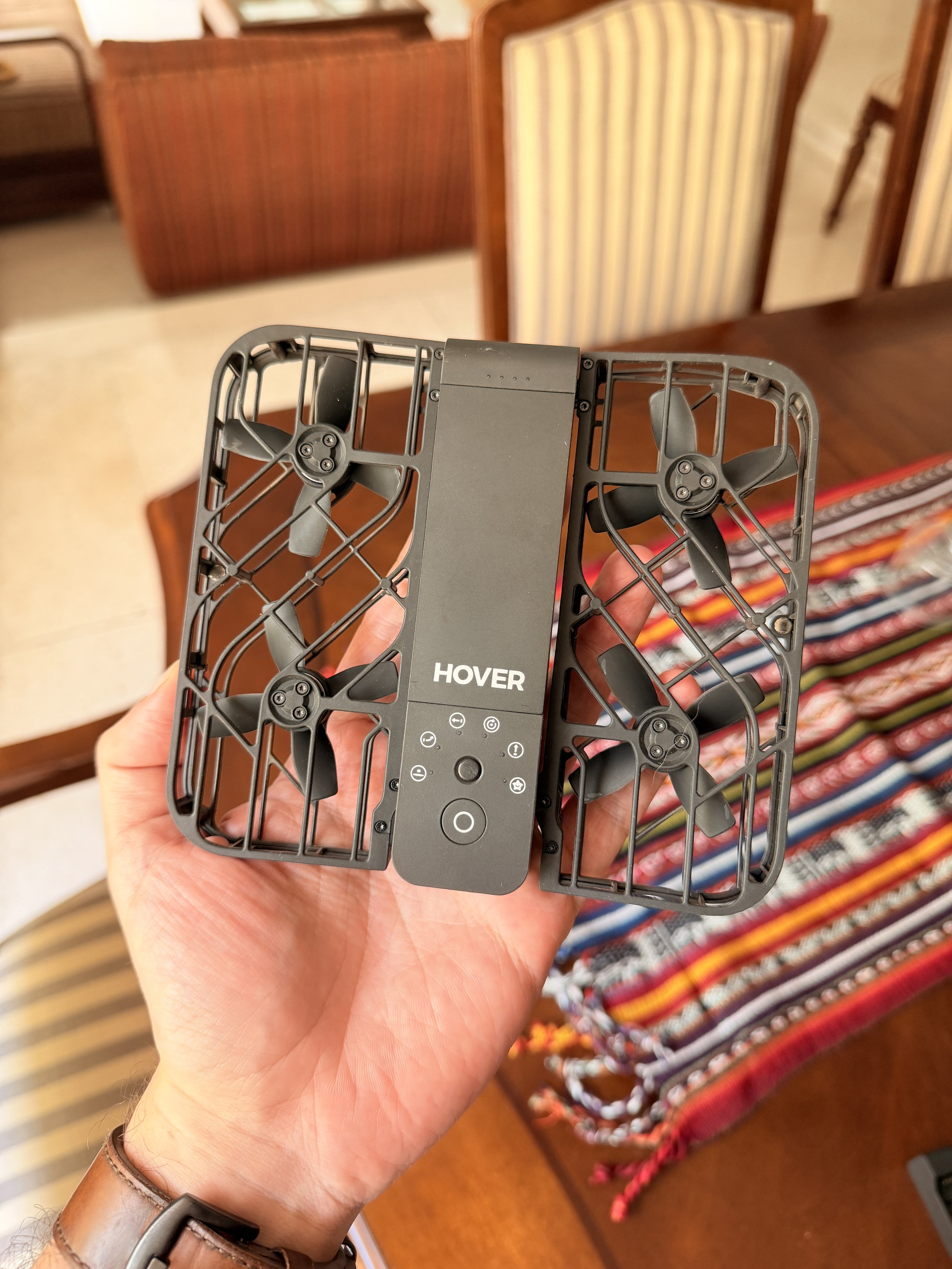 HOVERAir X1 — dron selfie de bolsillo (125 g) para tomas automáticas