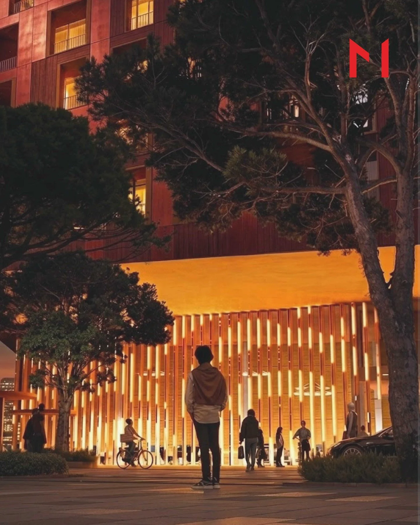 VLOR&Euml; RED TOWER

📍Nj&euml; hap&euml;sir&euml; q&euml; gjall&euml;rohet edhe pas per&euml;ndimit t&euml; diellit. N&euml; zem&euml;r t&euml; projektit, arkitektura krijon nj&euml; dialog t&euml; vazhduesh&euml;m mes drit&euml;s, materialit dhe j