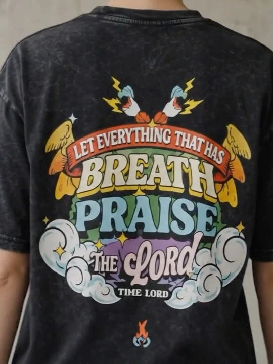 Who should praise the Lord? 🎤🎸🥁🎹🎺🪊🪗🪈🪇🪕🪘

Psalm 150:6 #praise #praisethelord 

Shirts available now. Link in the bio.