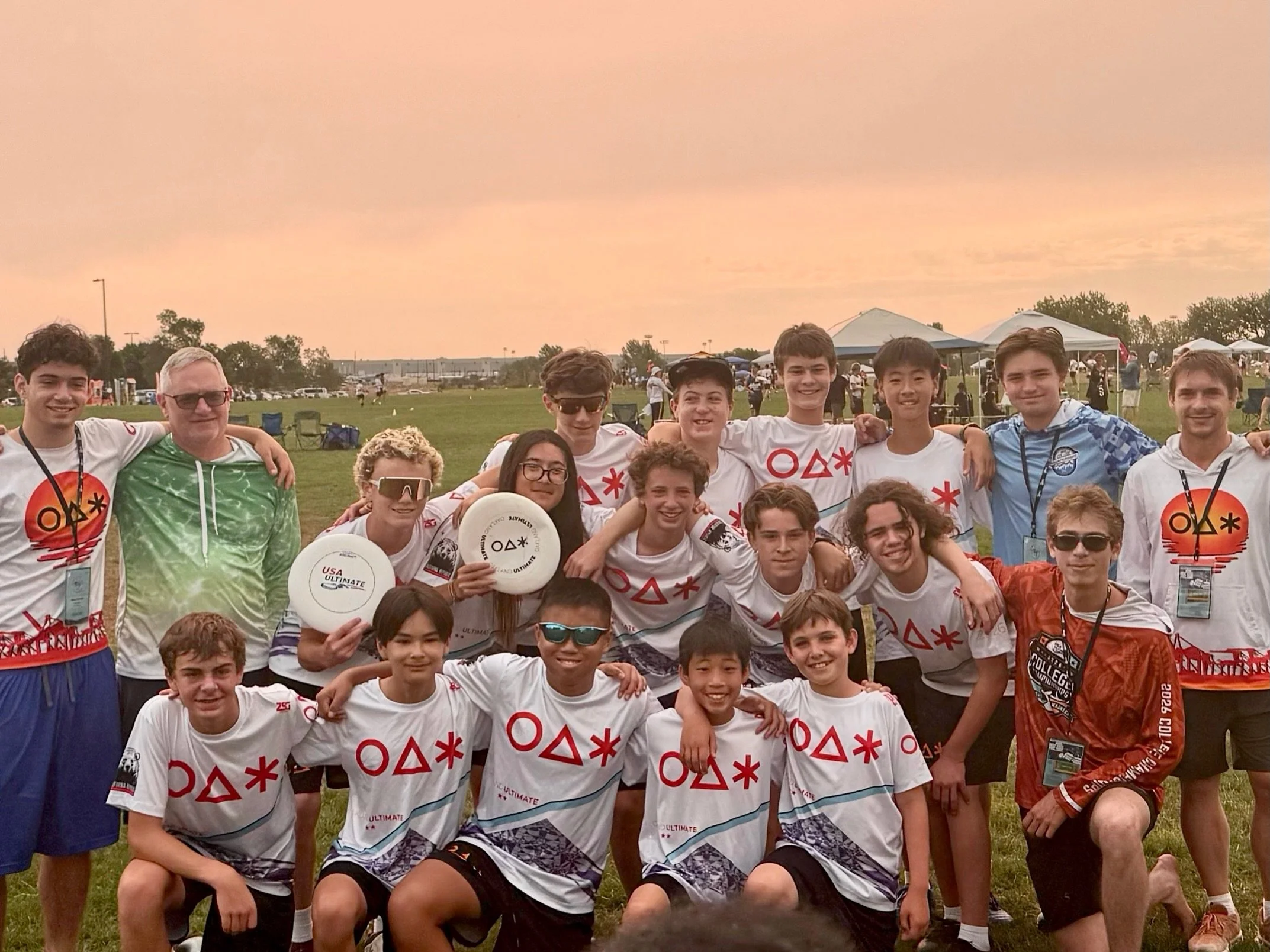 Congratulations to the inaugural OAK Ignite squad!  Spirit, friendship, and growth were some of the hallmarks of this team where every athlete was participating in their first USAU YCC and we look forward to seeing these athletes continue to grow in 