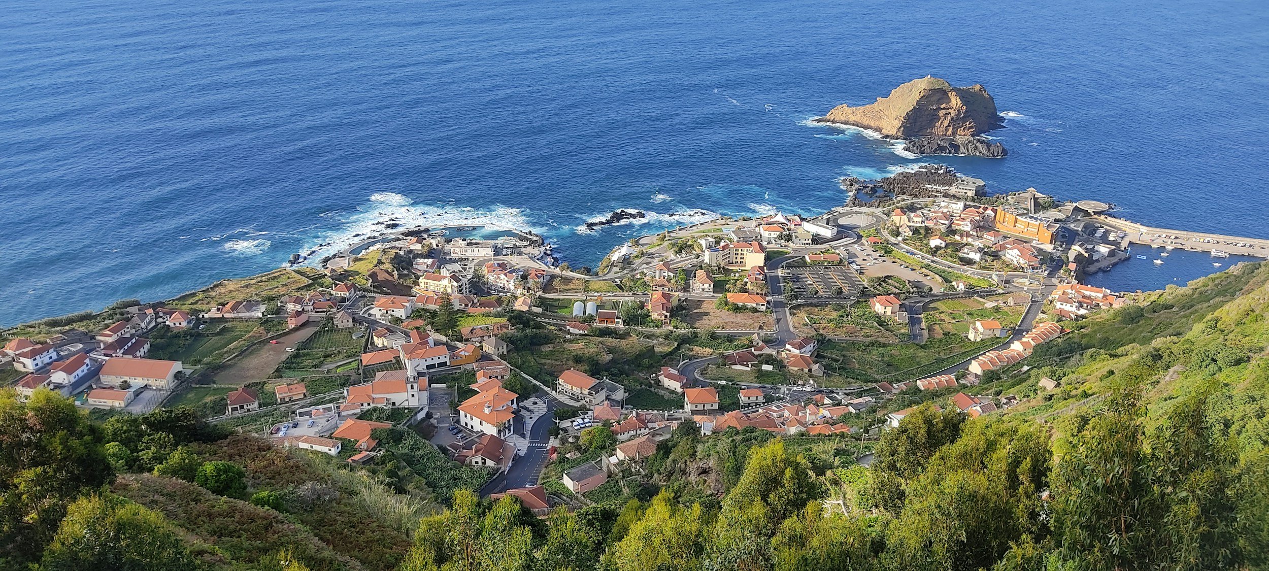 Porto Moniz, Madeira: Natural Pools, What to Do, and Practical Tips