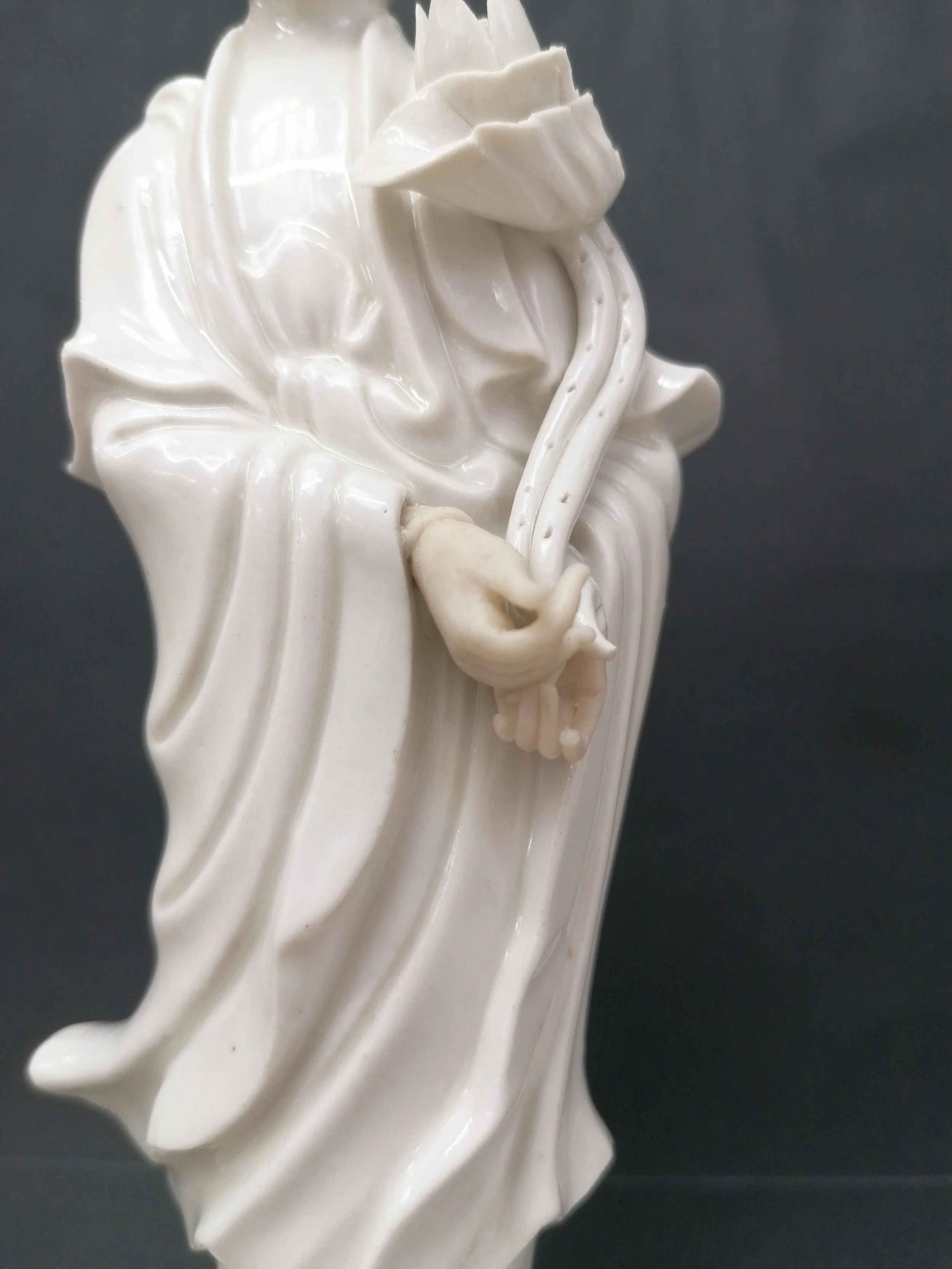 Wax modeled hands for recreating areas of loss.